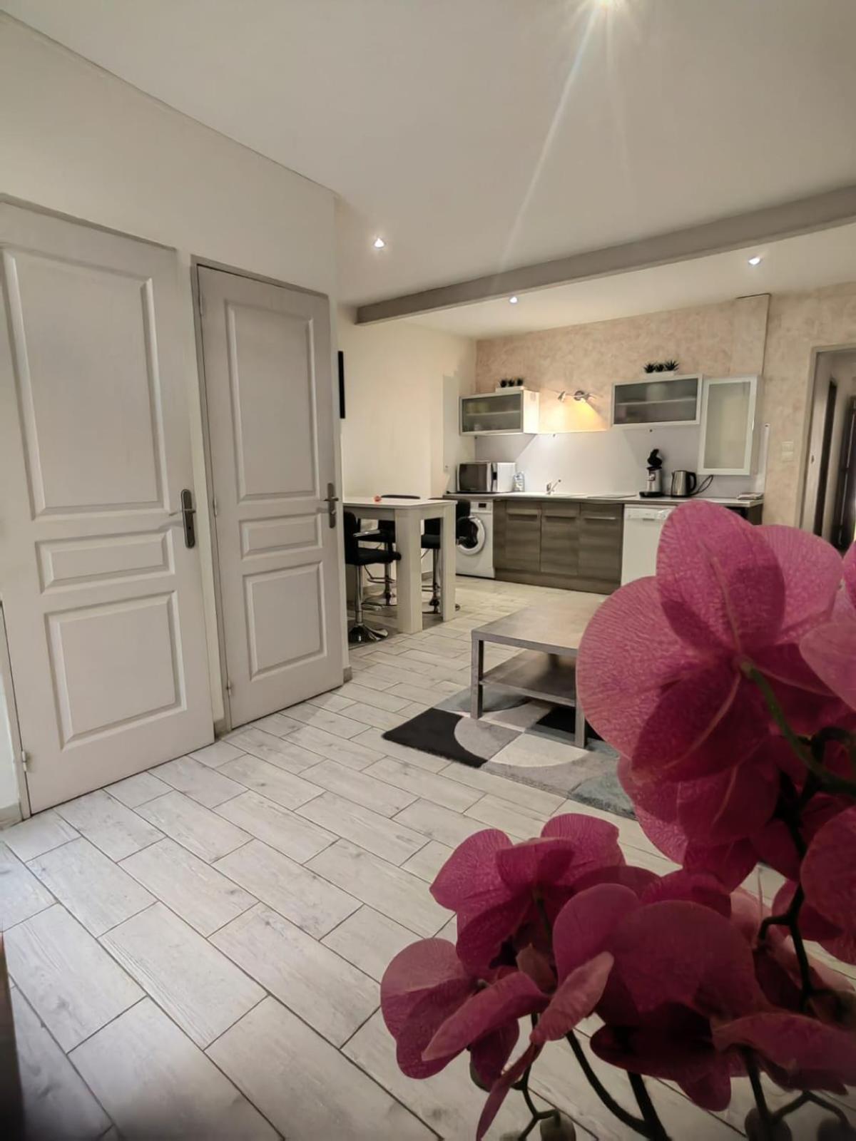 Appartement A Valence Valence  Zewnętrze zdjęcie